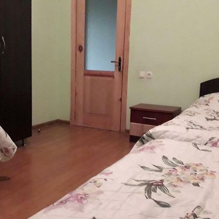 Отель Kobuleti Bagrationi 40 Экстерьер фото